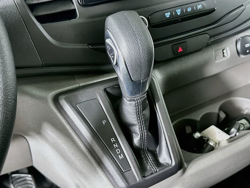 Ford Transit Passenger Wagon XL 2026