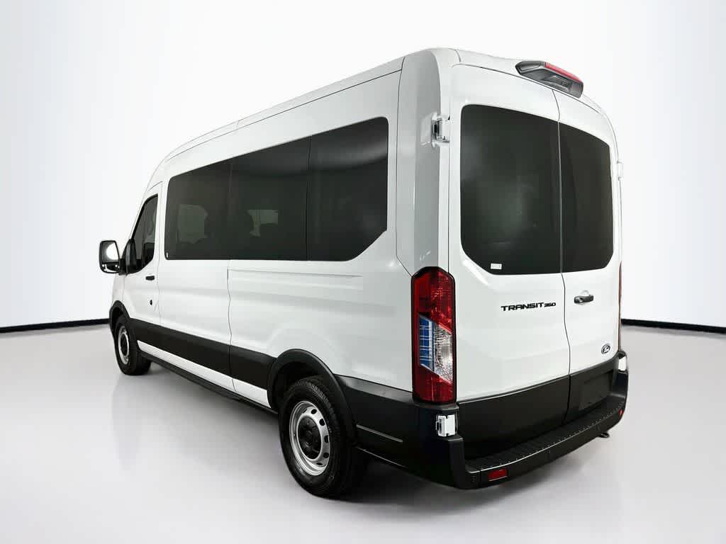 Ford Transit Passenger Wagon XL 2026