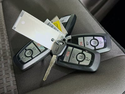 Ford Transit Passenger Wagon XLT 2026