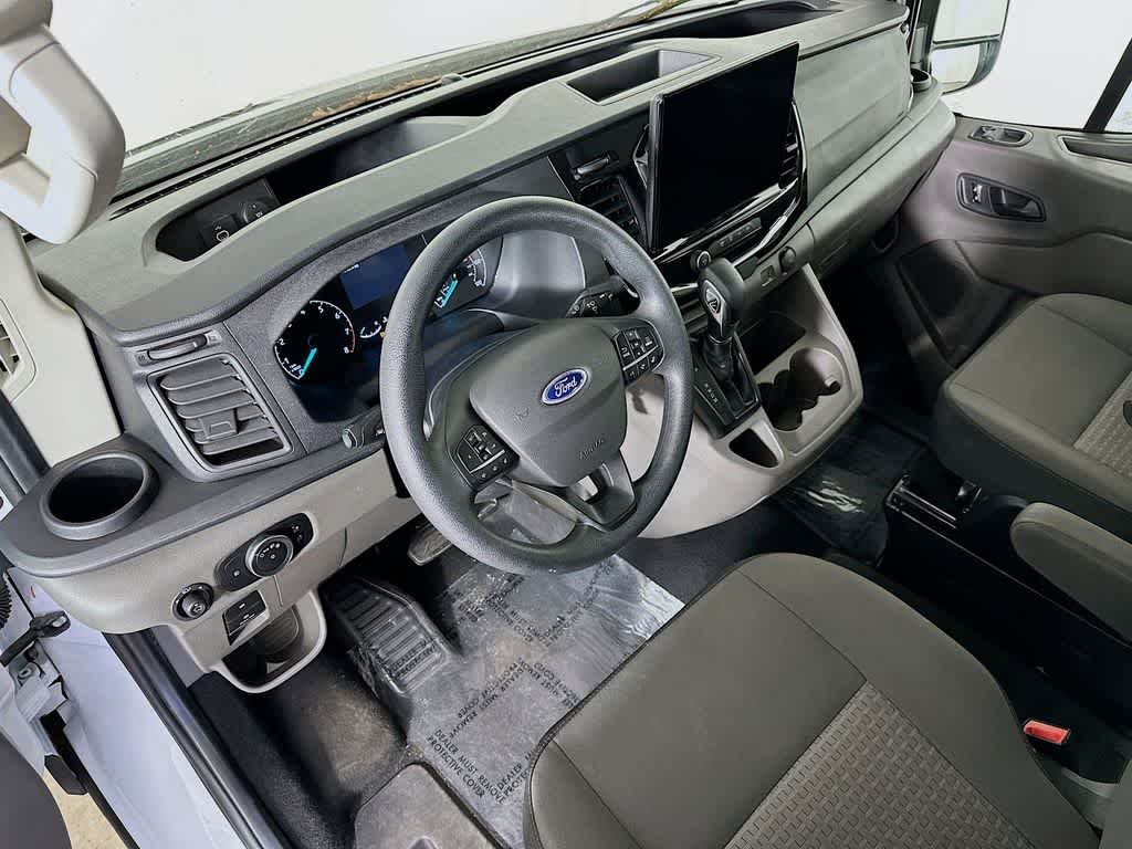 2023 Ford Transit Passenger XLT