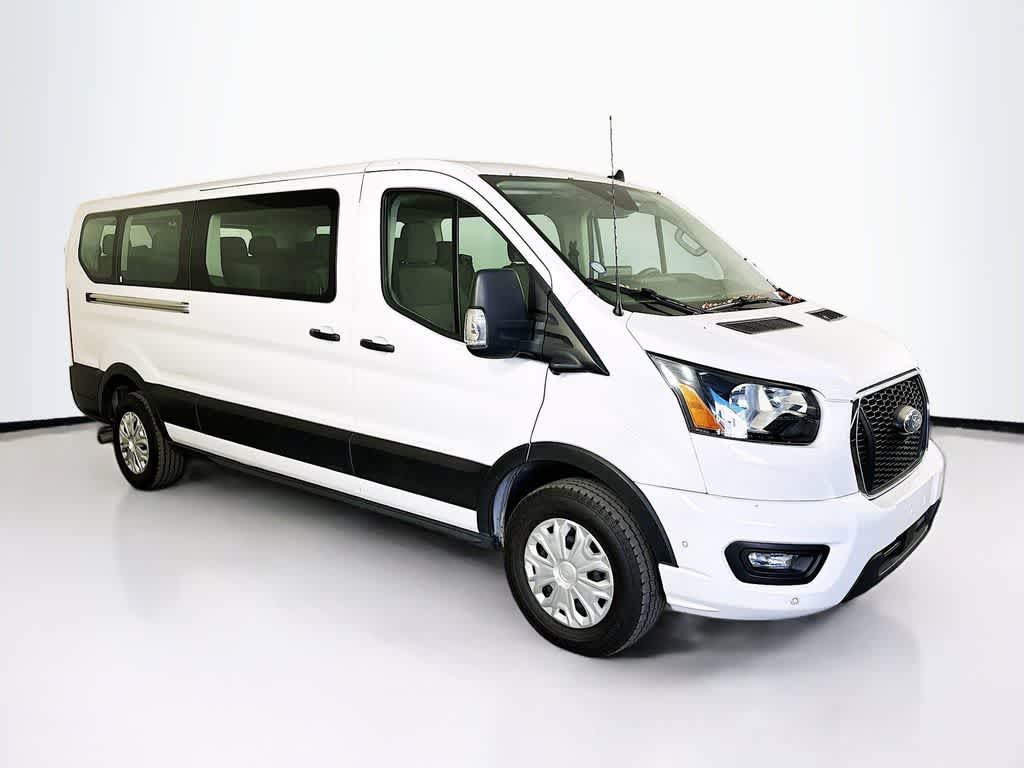 2023 Ford Transit Passenger XLT