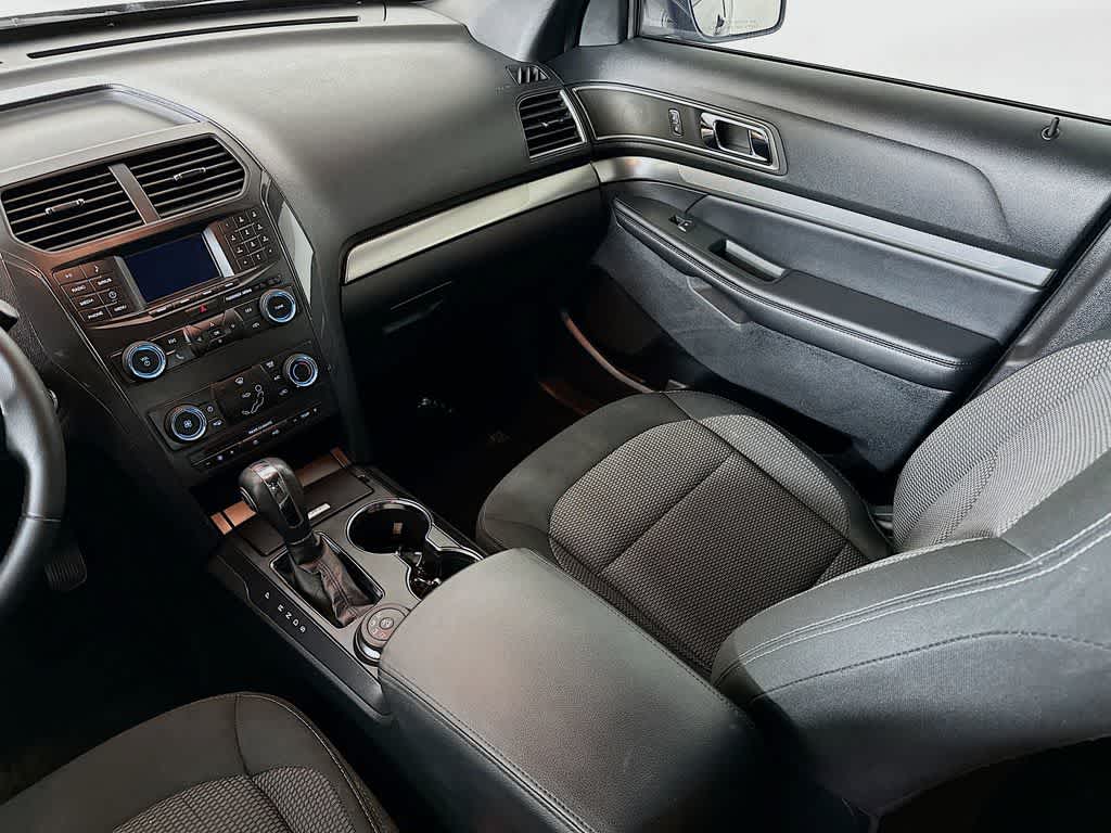 Ford Explorer XLT 2019