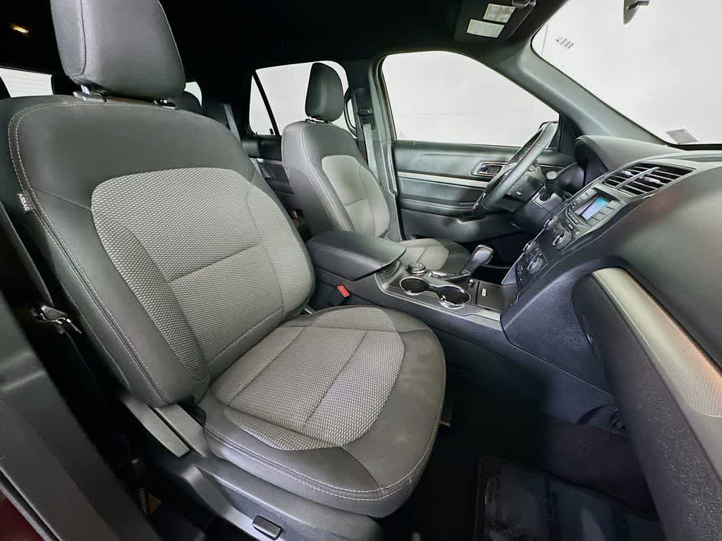 Ford Explorer XLT 2019