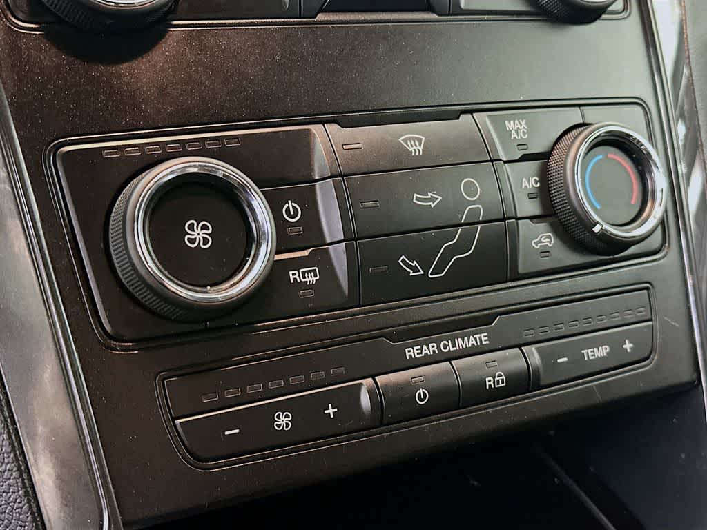 Ford Explorer XLT 2019