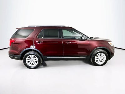 Ford Explorer XLT 2019