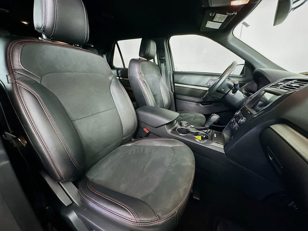 Ford Explorer XLT 2019