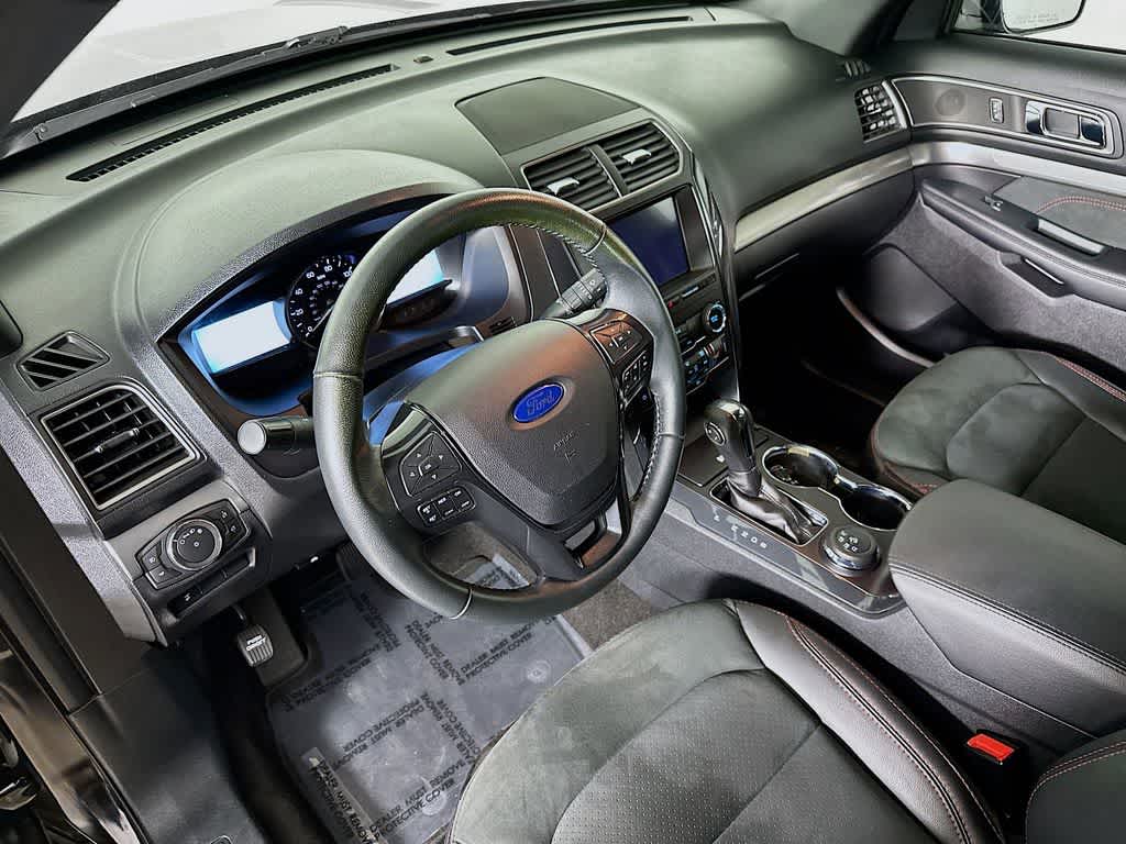 Ford Explorer XLT 2019