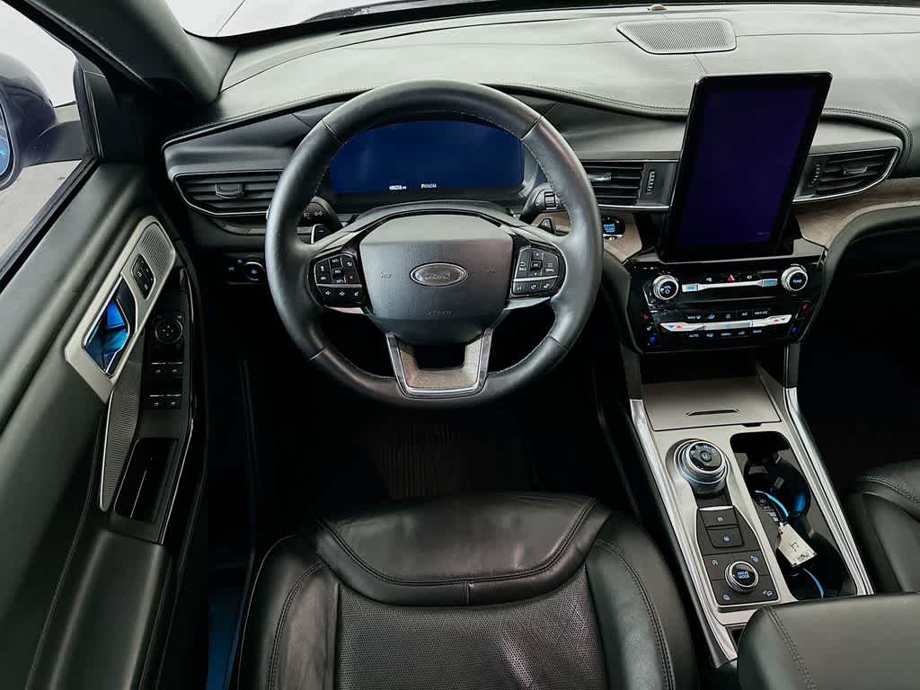 2021 Ford Explorer Platinum