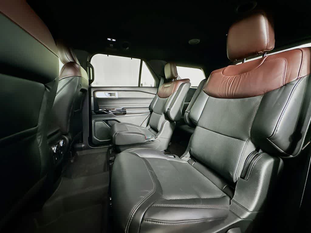 2021 Ford Explorer Platinum