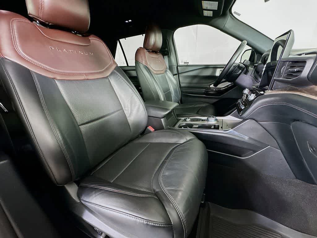 2021 Ford Explorer Platinum