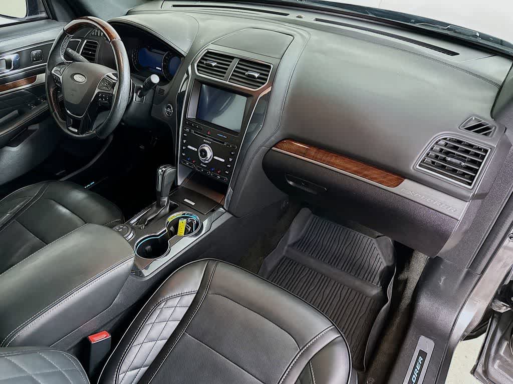 Ford Explorer Platinum 2017