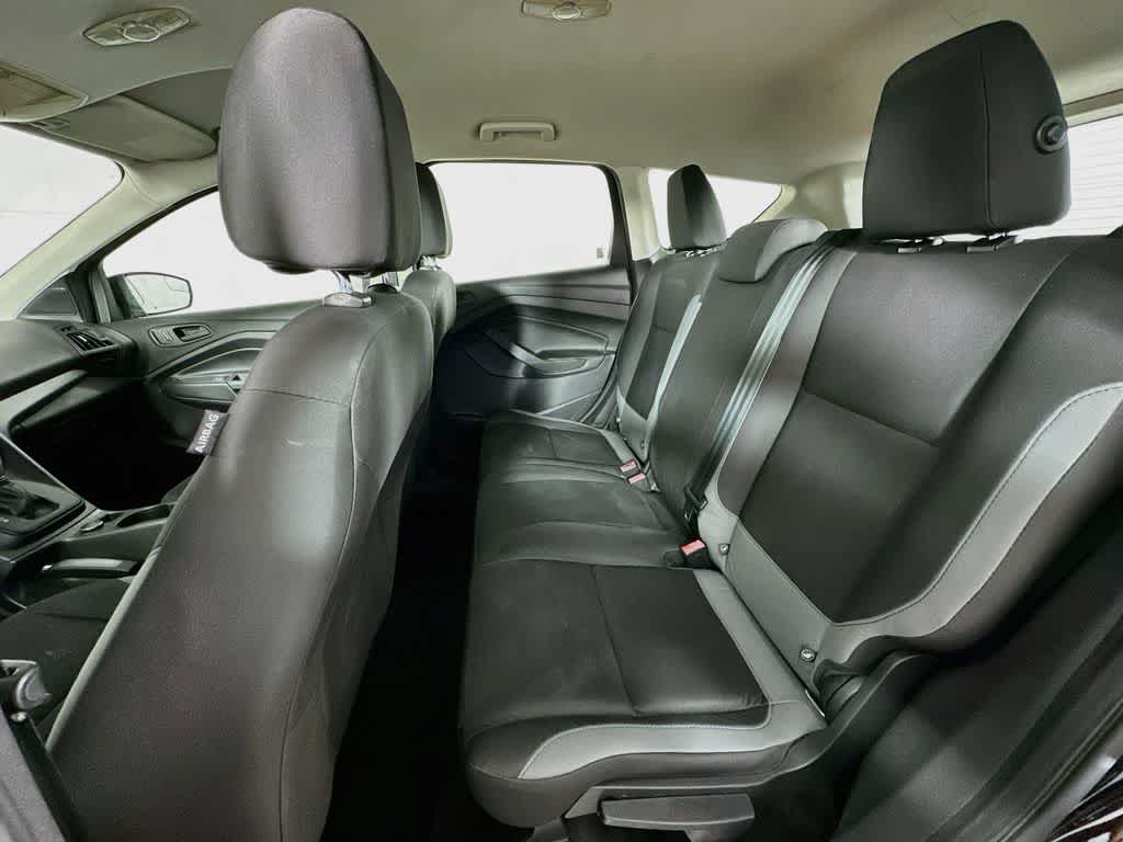 Ford Escape S 2013