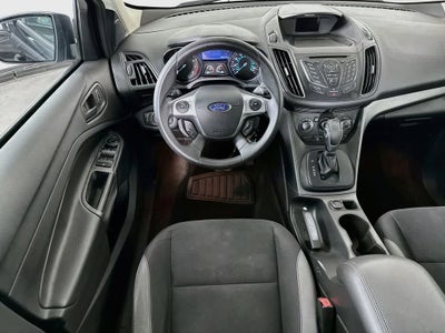 Ford Escape S 2013
