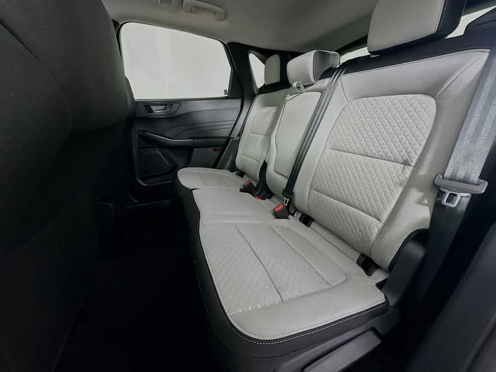 2025 Ford Escape Activo