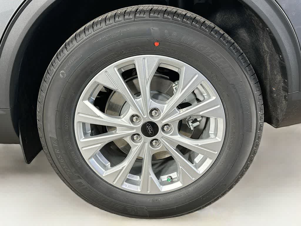 2026 Ford Escape Activo