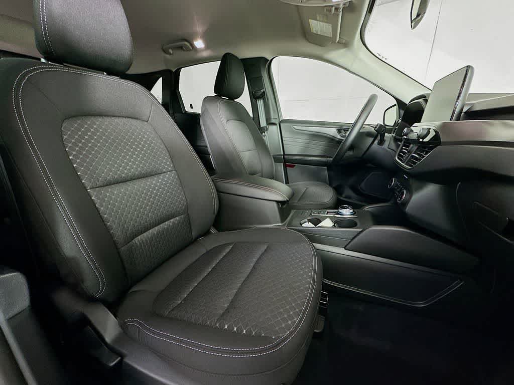 2026 Ford Escape Activo