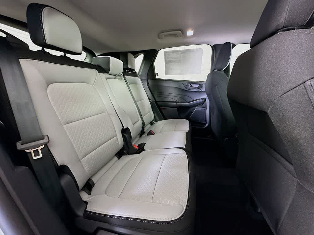 2026 Ford Escape Activo