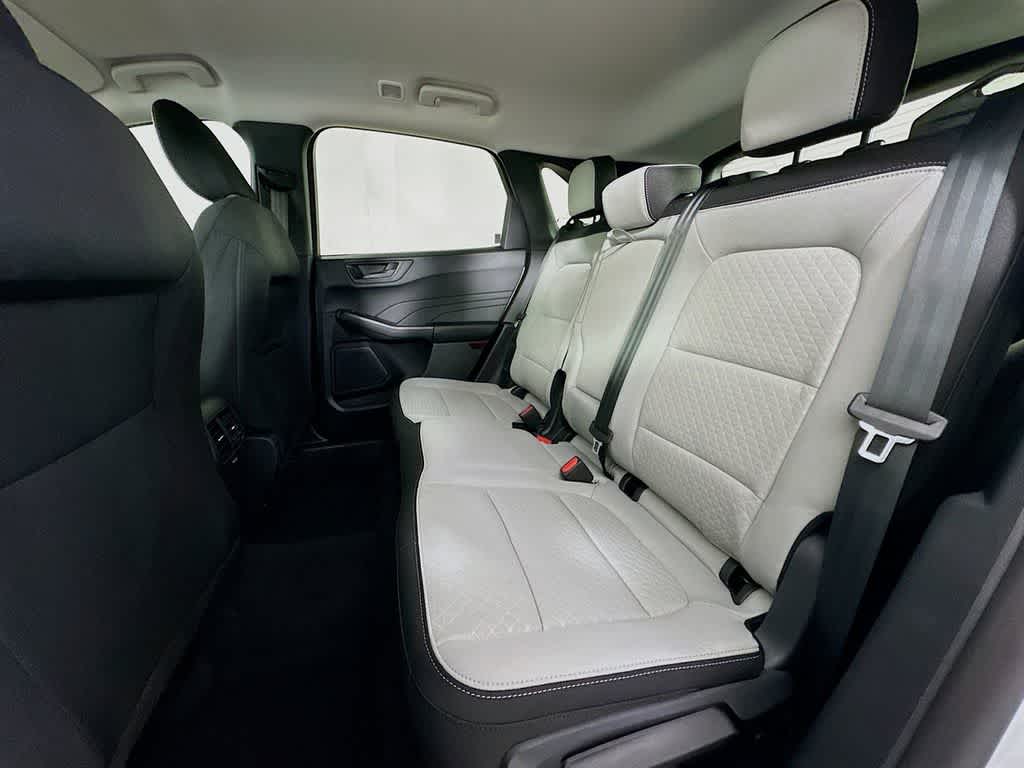 2026 Ford Escape Activo