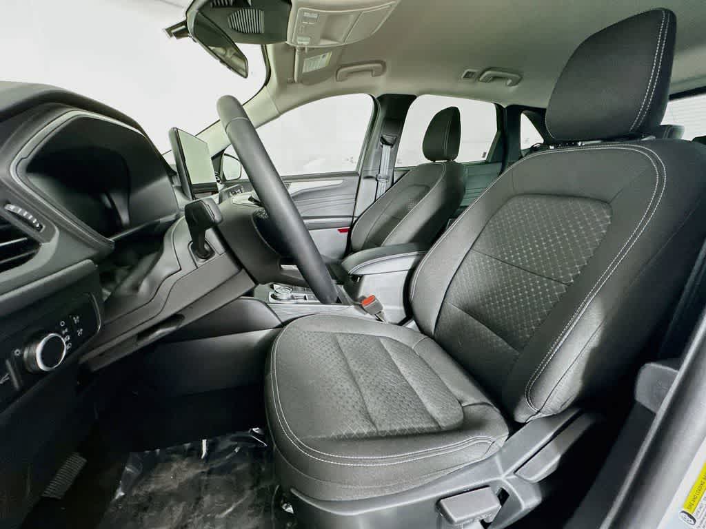 2025 Ford Escape Activo