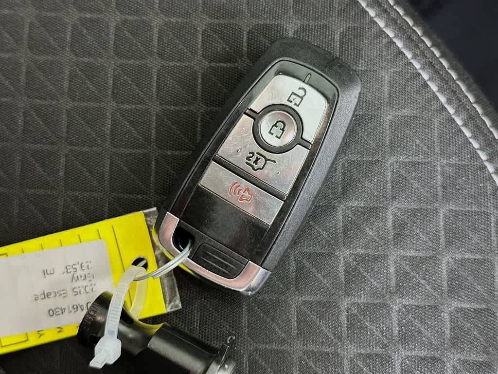 2025 Ford Escape Activo