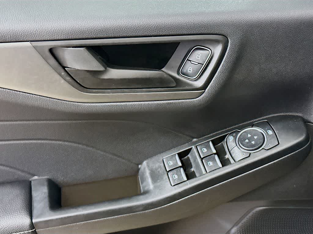 2025 Ford Escape Activo