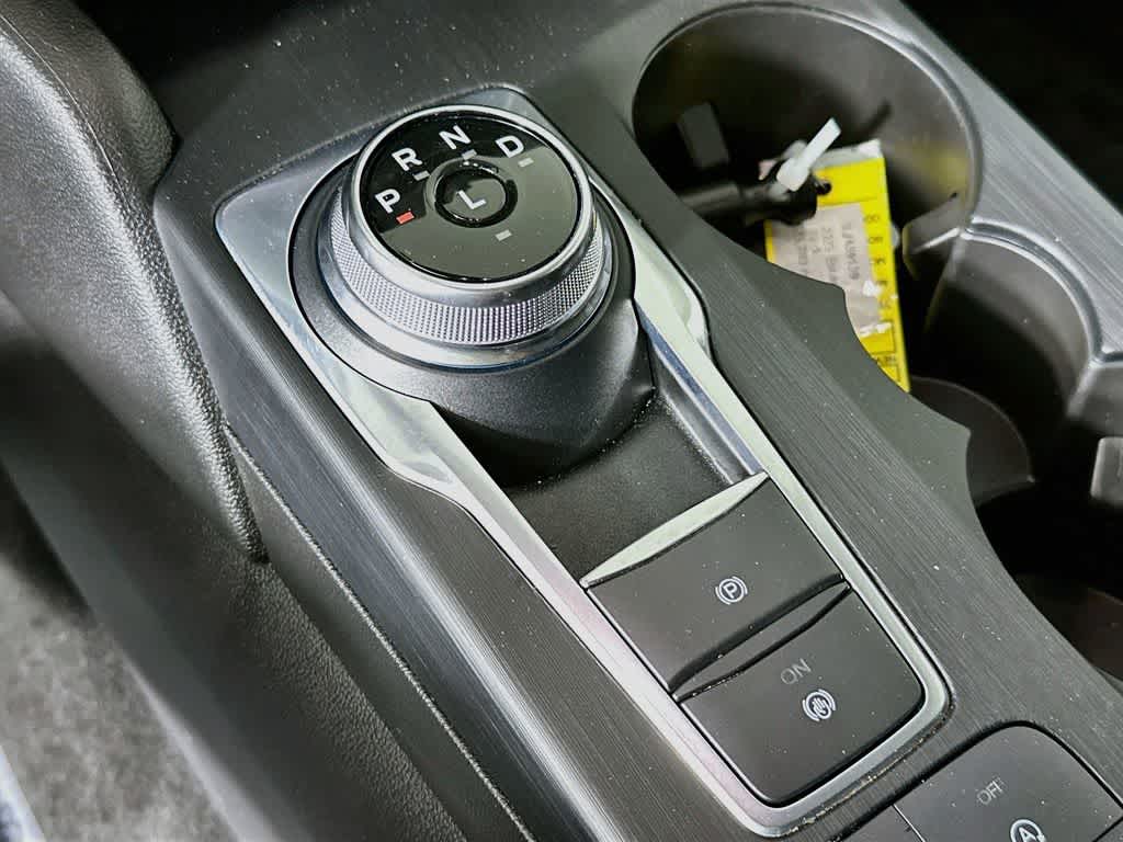 2025 Ford Escape Activo