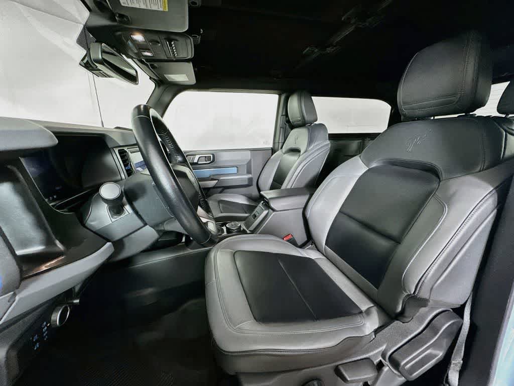 Ford Bronco Black Diamond 2022