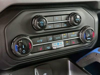 Ford Bronco Black Diamond 2022