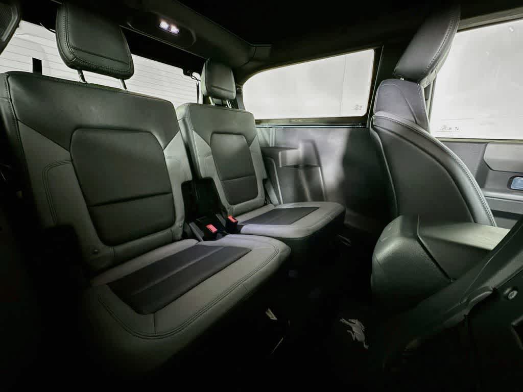 Ford Bronco Black Diamond 2022