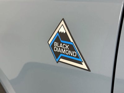 Ford Bronco Black Diamond 2022