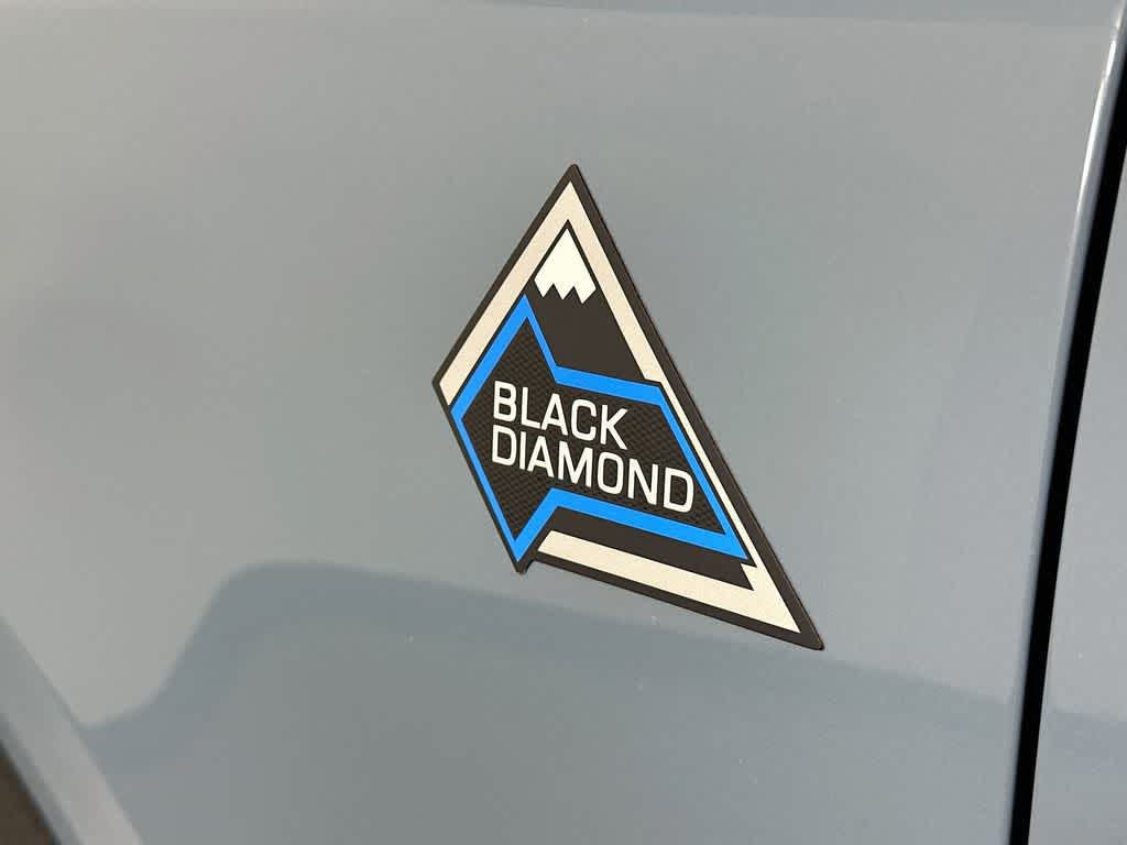 Ford Bronco Black Diamond 2022