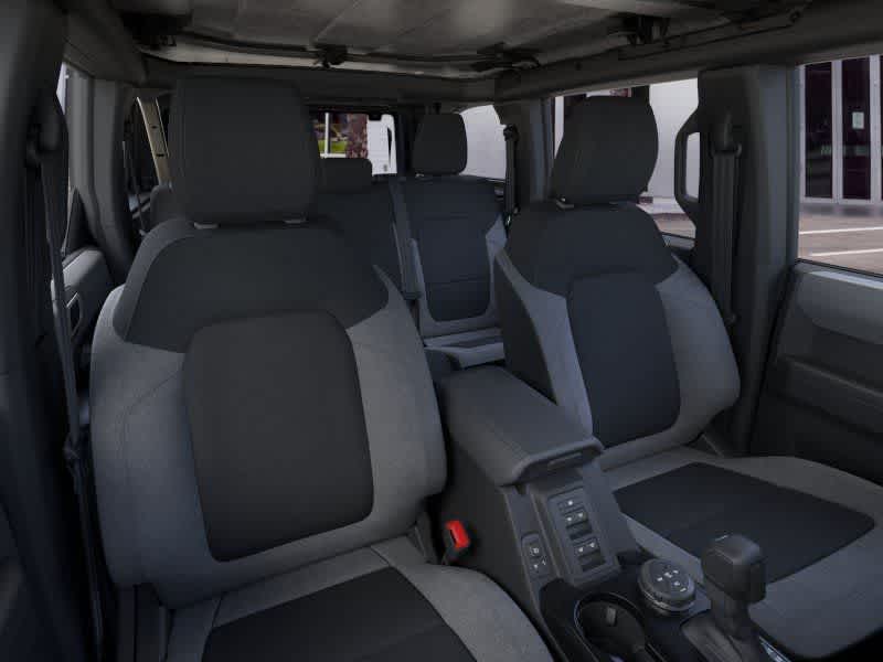 Ford Bronco Base 2026