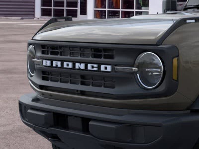 Ford Bronco Base 2026