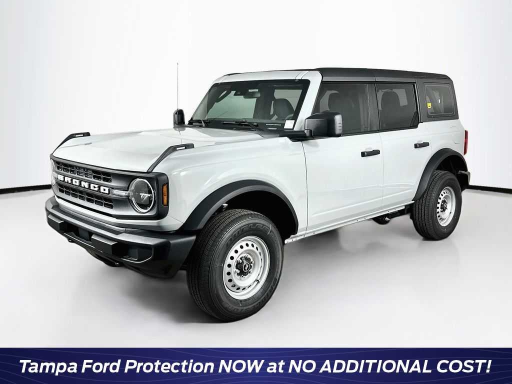 Ford Bronco Base 2026