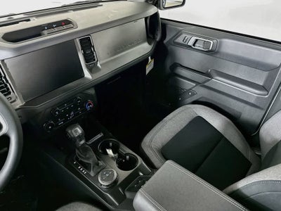 Ford Bronco Base 2026