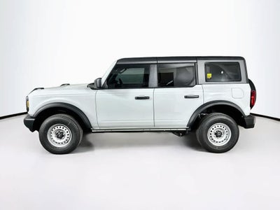 Ford Bronco Base 2026