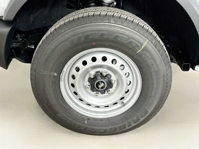 Ford Bronco Base 2026