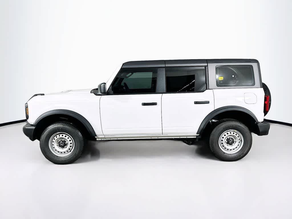 Ford Bronco Base 2026