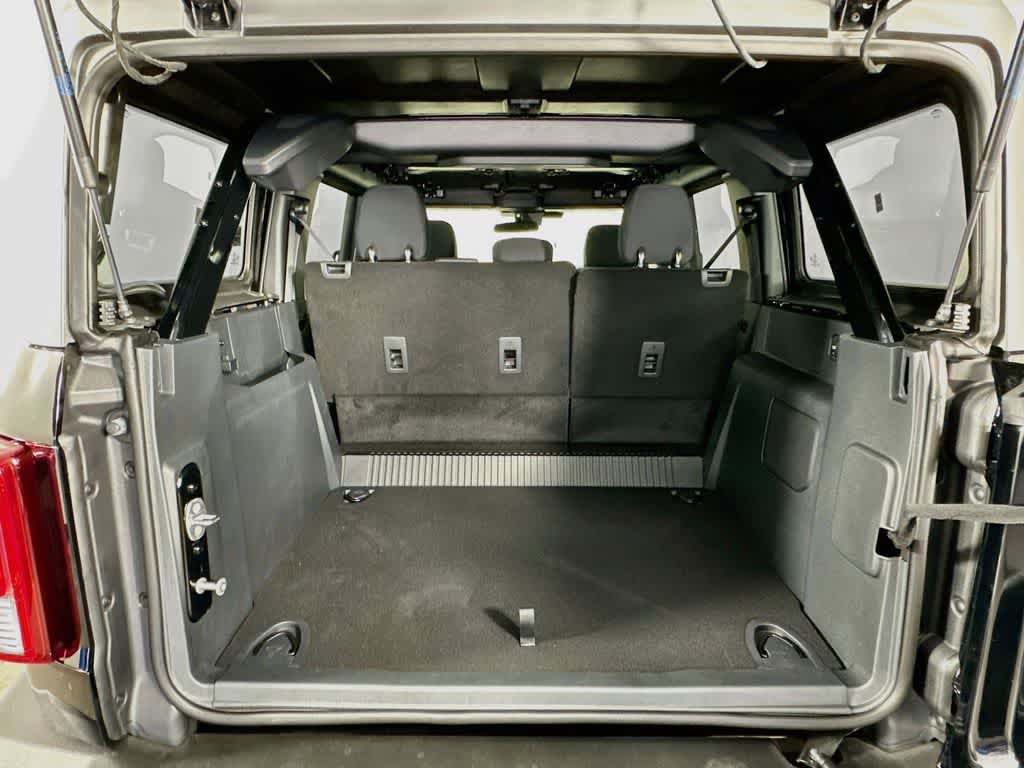 Ford Bronco Base 2026