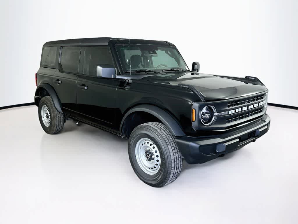 Ford Bronco Base 2026