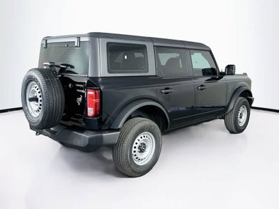 Ford Bronco Base 2026