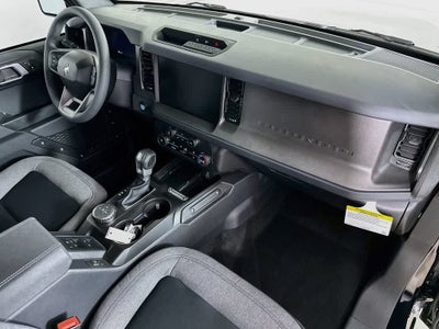 Ford Bronco Base 2026