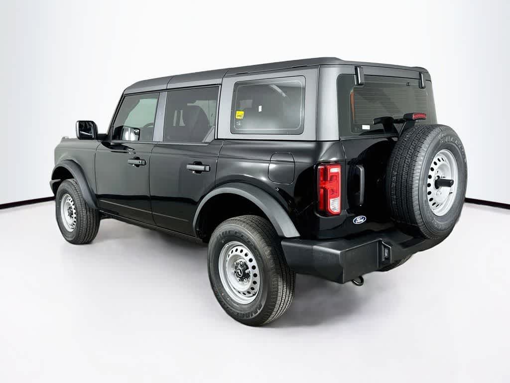 Ford Bronco Base 2026