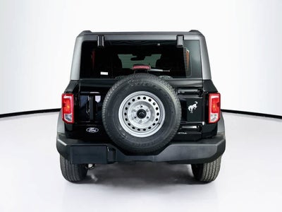 Ford Bronco Base 2026