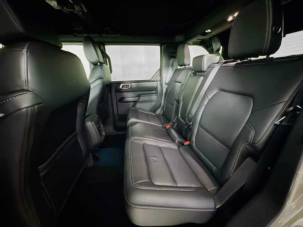 Ford Bronco Outer Banks 2026