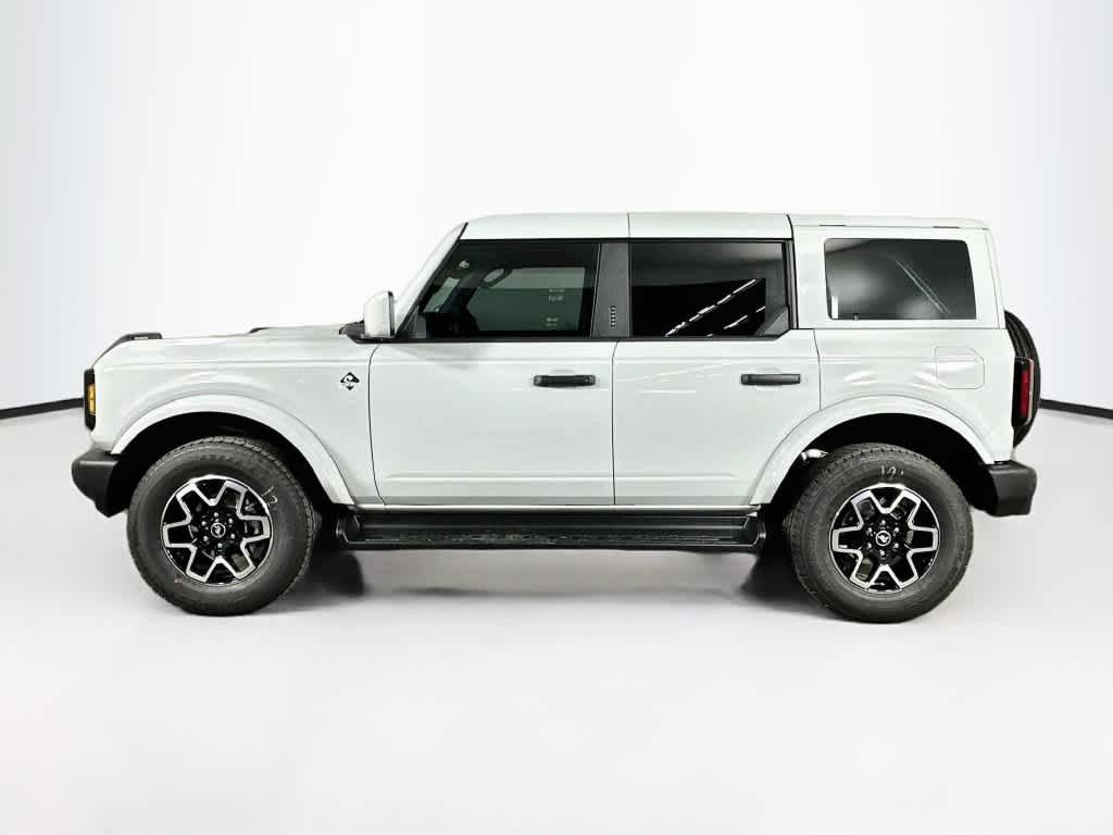 Ford Bronco Outer Banks 2026