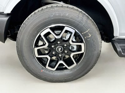 Ford Bronco Outer Banks 2026