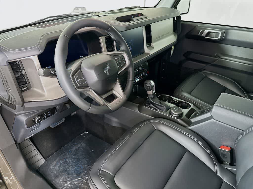 Ford Bronco Outer Banks 2026