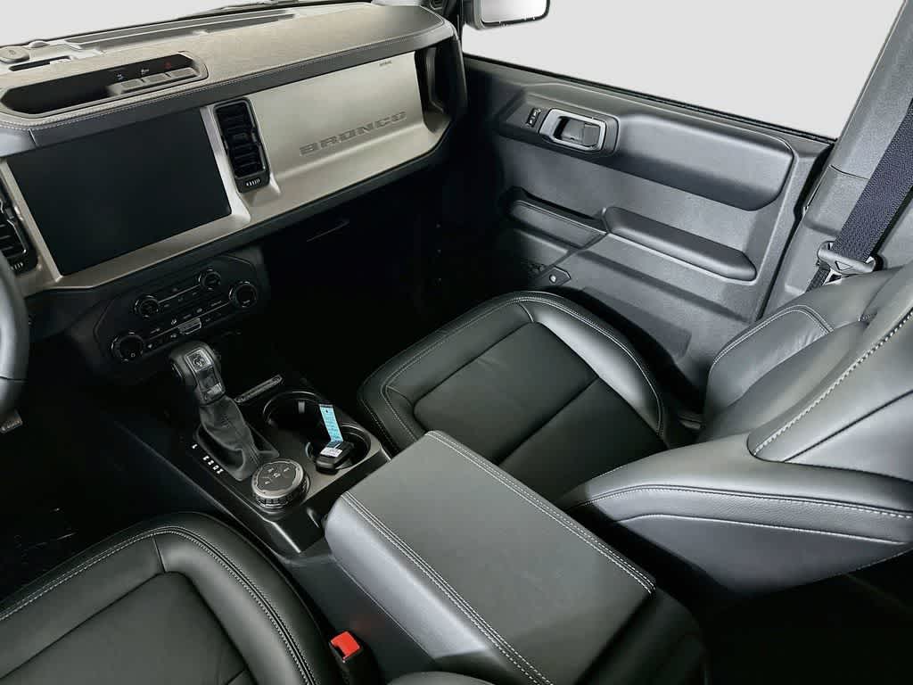 Ford Bronco Outer Banks 2026