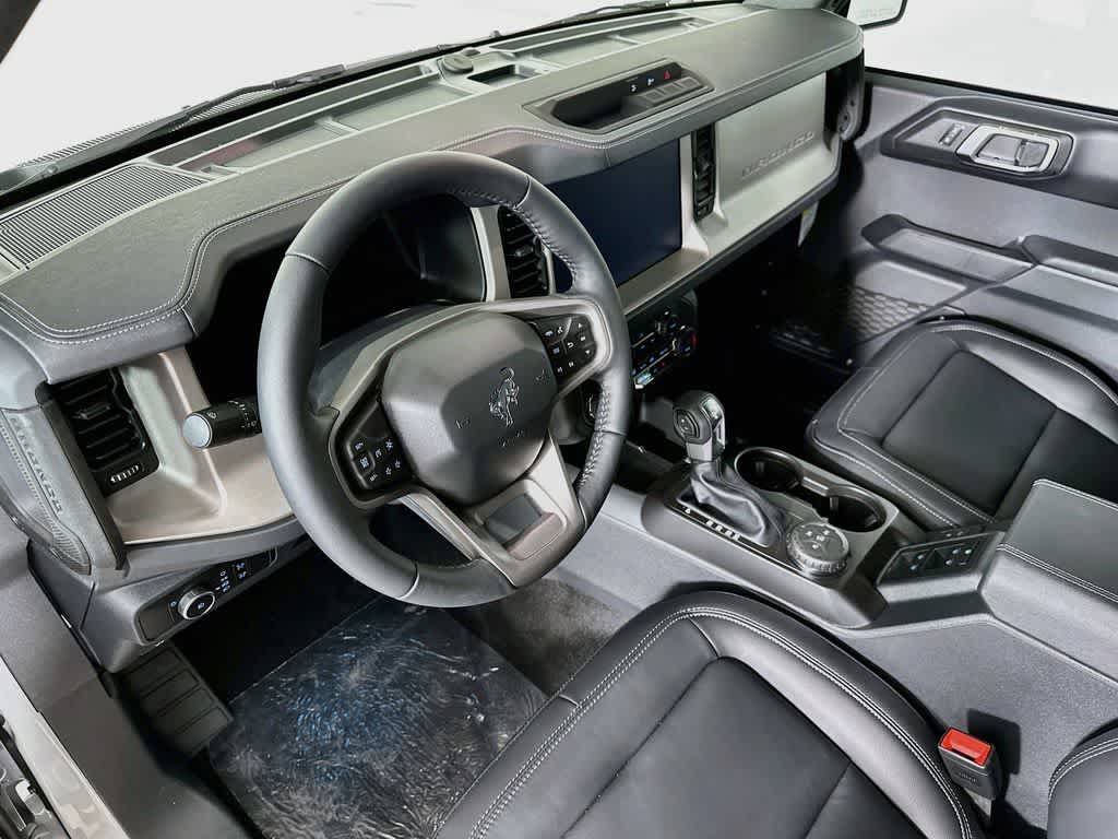Ford Bronco Outer Banks 2026